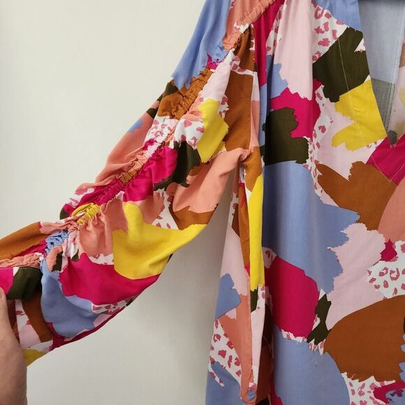 Eloquii Elements Painted Heart Multi Color Blouse gathered long sleeves‎ size 20 - Picture 2 of 7